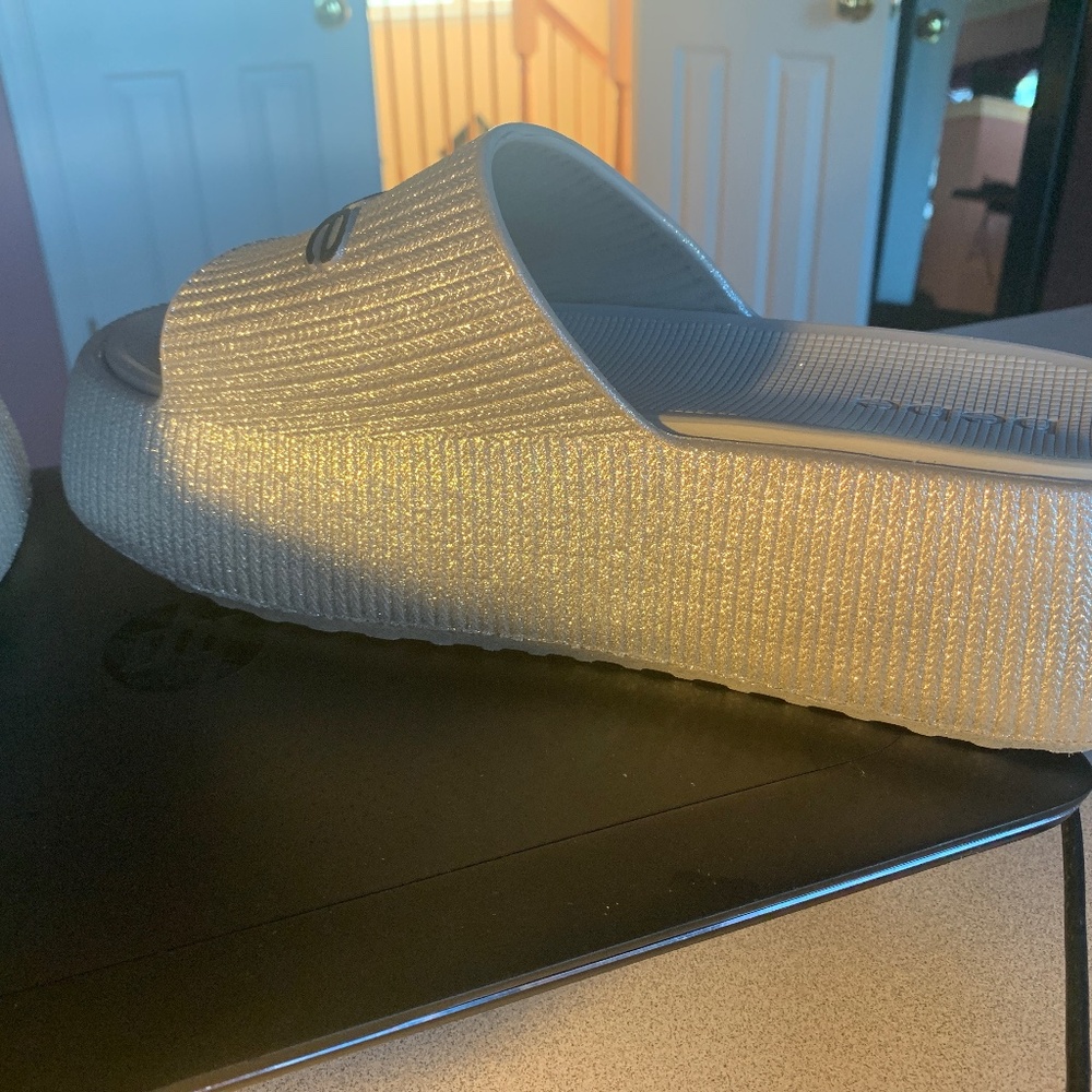 BEBE slides
